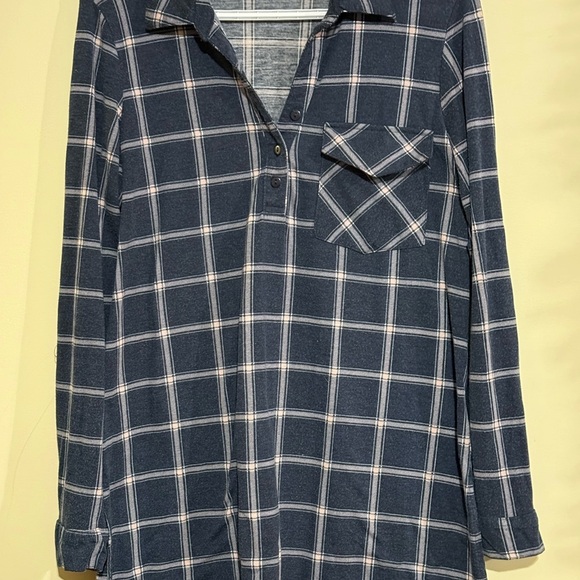 Plaid Long Sleeve Shirt - Picture 1 of 5